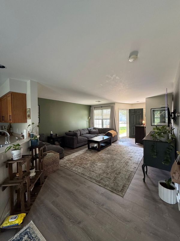 Photo - 102 Partridge Cir