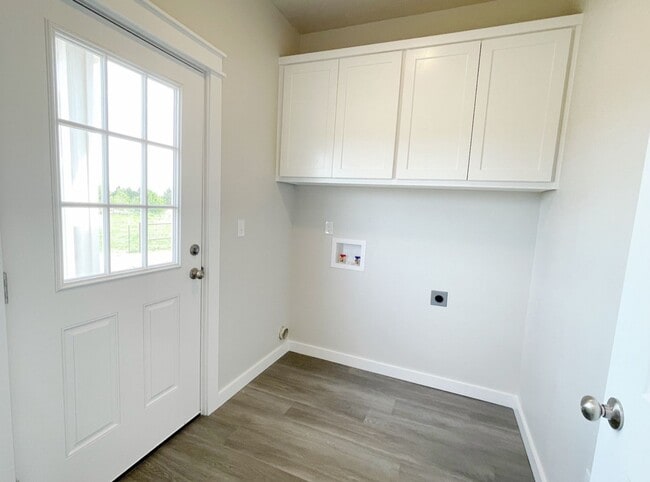 Photo - Stunning 3bd 2 ba house in brand new commu...