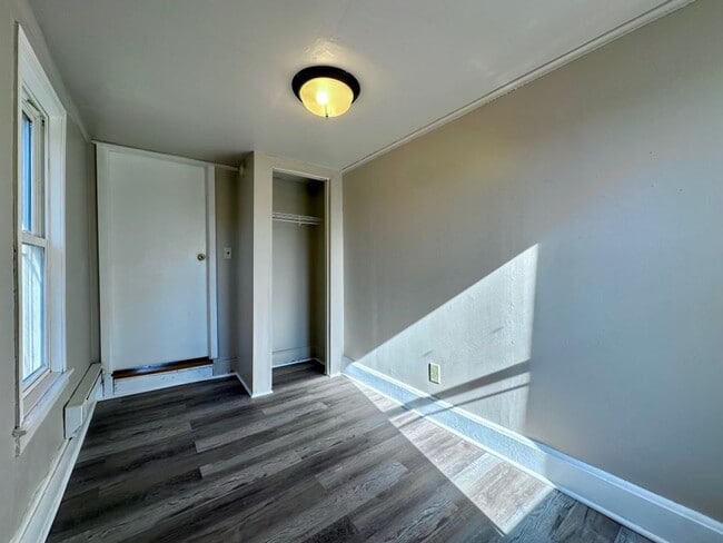 Photo - Spacious 4 Bedroom 2 Bathroom Home in St.Paul!