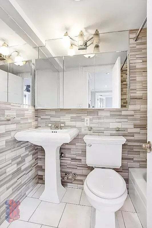 Photo - 345 W 53rd St Unidad 2A
