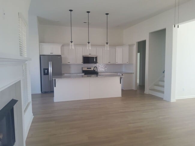 Photo - 35 Hillside Dr