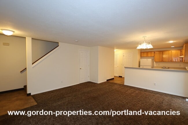5254 SE 73rd Ave