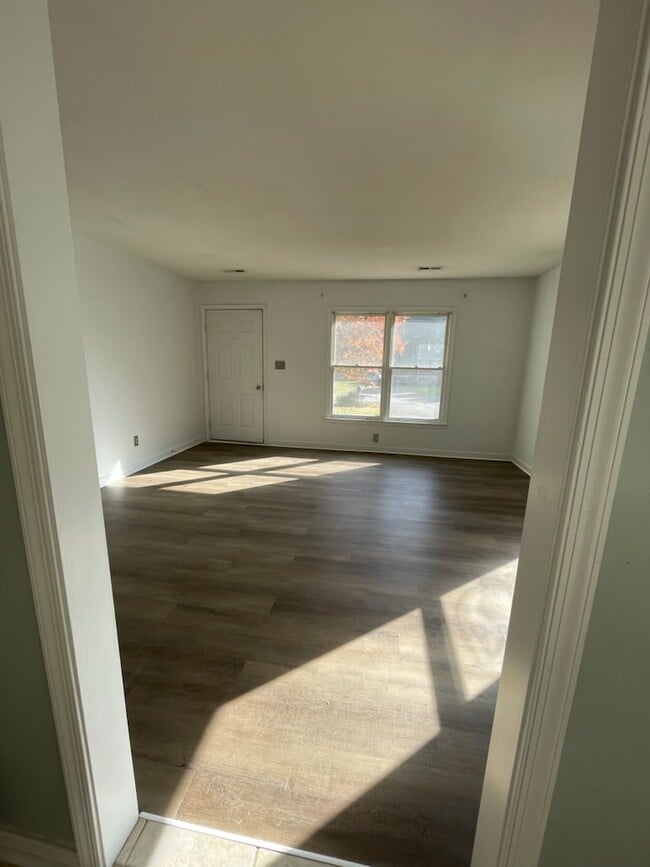 Photo - 1426 Maryland Ave