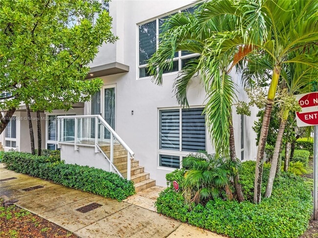 Photo - 6611 NW 105th Pl