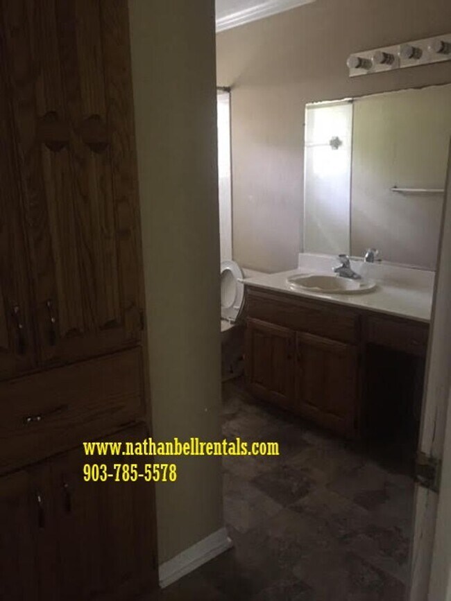 Photo - Single family-3 bedroom/2 bath