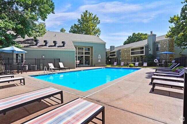 Building Photo - Raintree Apts.