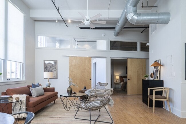 Capstone Apartments