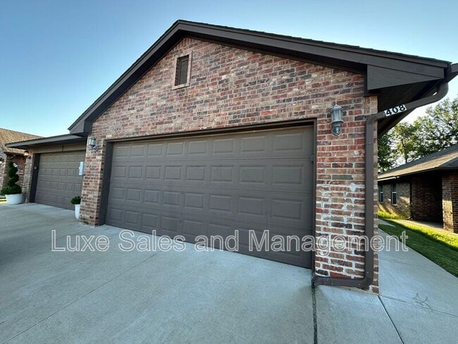 Photo - 408 Chalk Hill Ct Casa