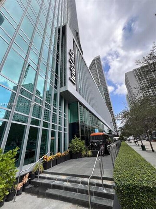 Photo - 1395 Brickell Ave Unidad 1395 Brickell Ave 2712