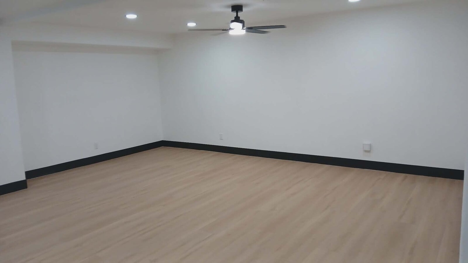 Photo - 1804 Helen Ave