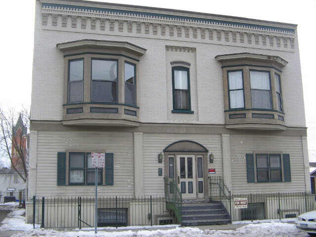 Photo - 115-117 Main St