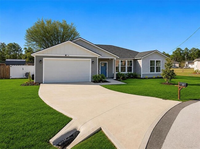 Photo - 13 Lemay Pl