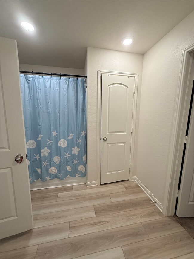 Photo - 8103 Vacek Meadows Loop