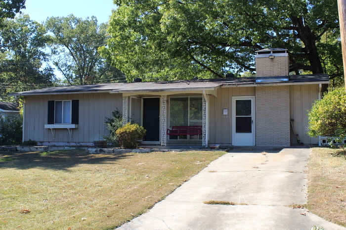 Two-bedroom, one-bathroom home - Two-bedroom, one-bathroom home