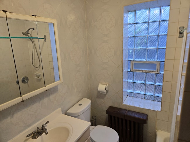 Photo - 6319 S Central Ave Unit 1