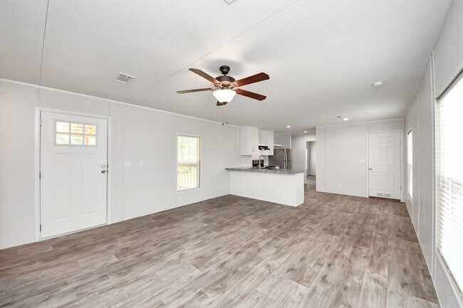 Photo - 1560 Brown Rd