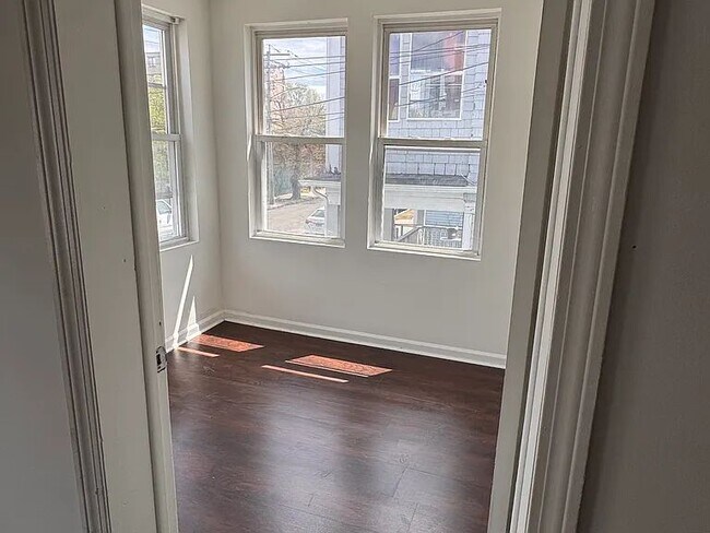 Photo - 32 Auburn St Unidad #2