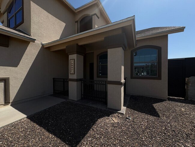 12220 Branell Ln