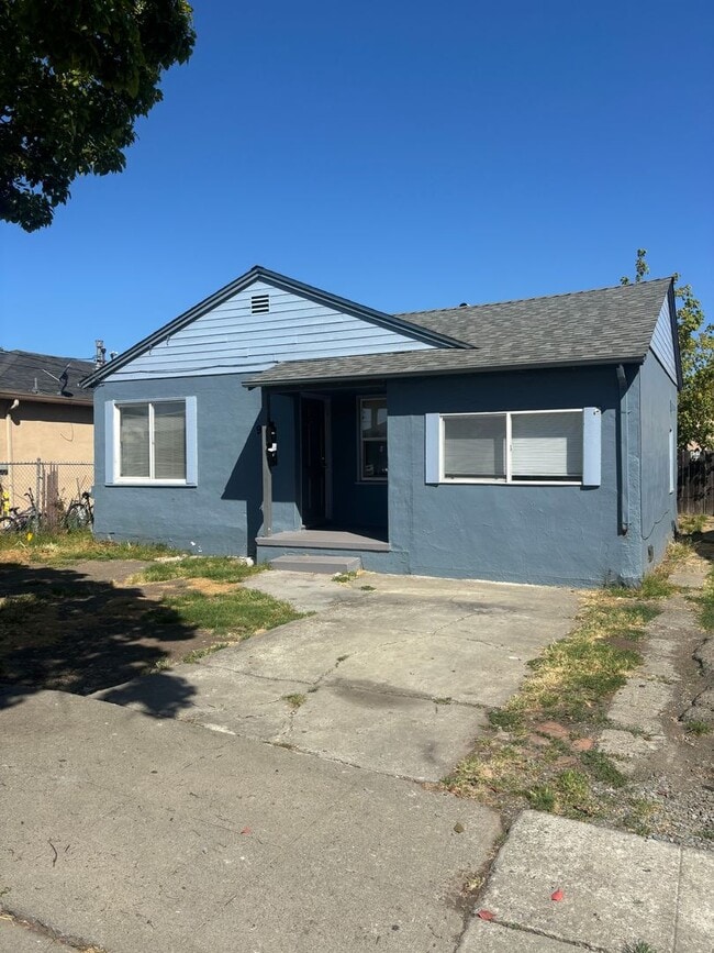 Building Photo - 967 88th Ave Unit 965