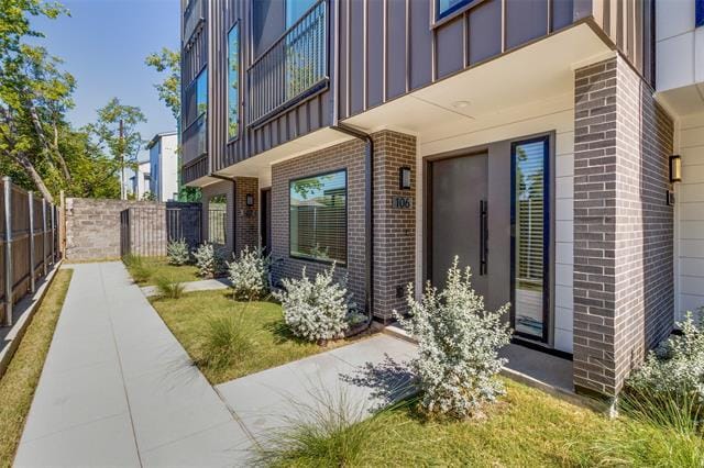 Photo - 4517 Munger Ave Unit 106