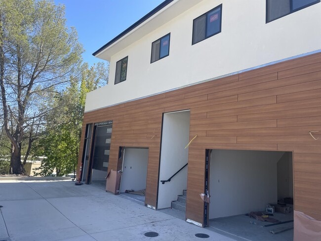Building Photo - 3710 El Camino Real