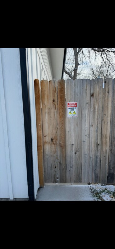 Photo - 4327 1/2 Wolff St