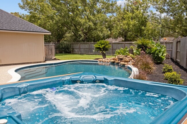 Photo - 20215 Water Dance Ct