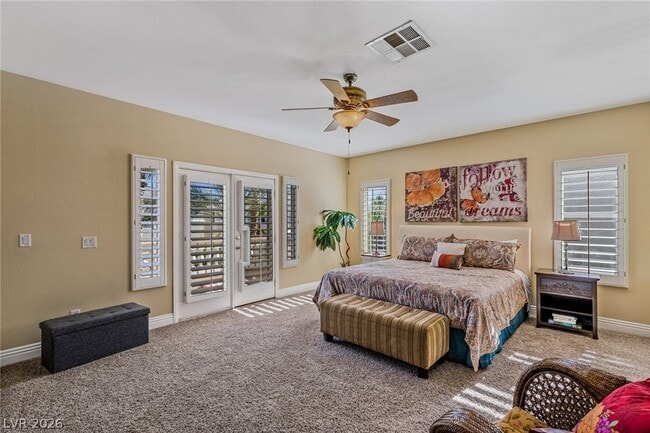 Photo - 724 Pinnacle Heights