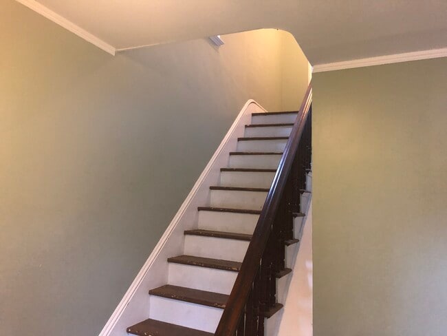 Photo - 130 Hartford Ave Unidad 3rd Floor