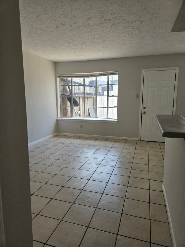 Photo - 13522 Castilian Dr