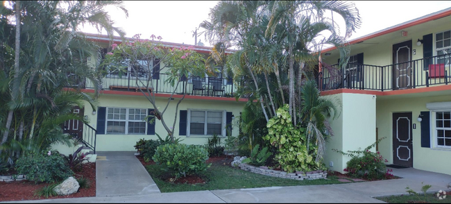 Building Photo - 1025 S Federal Hwy Unit 4 Rental