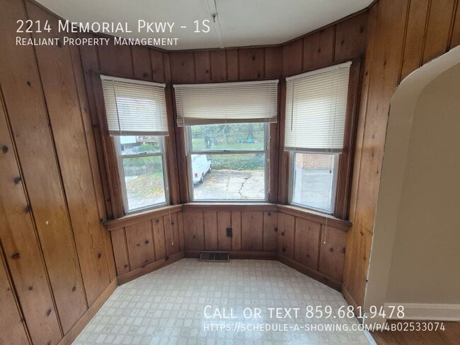 Photo - 2214 Memorial Pkwy Unit 1S