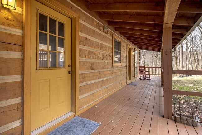 Photo - 1762 Burke Hollow Rd