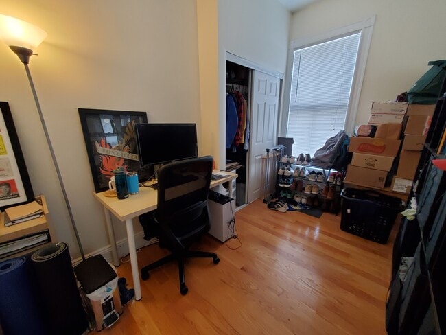 Photo - 68 Plymouth St Unit 1