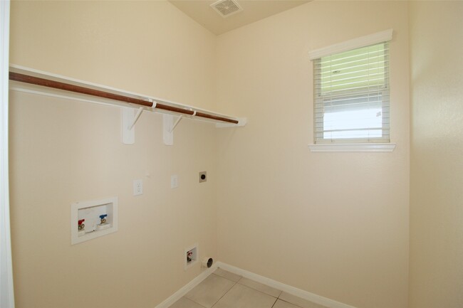 Photo - 24306 Piazza Dr