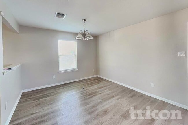 Photo - 2676 Diamondback Trail