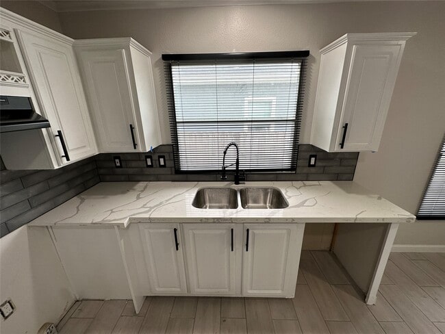 Photo - 11935 Greensbrook Forest Dr