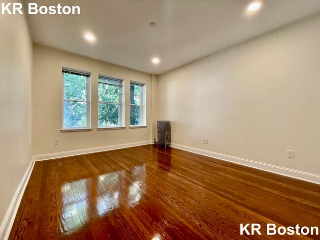 Photo - 123 Sutherland Rd