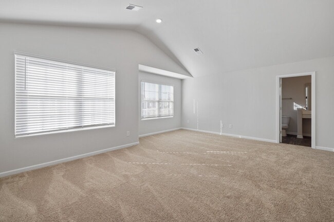 Photo - Well maintained 3 bedroom with second floor loft 1800 soft
