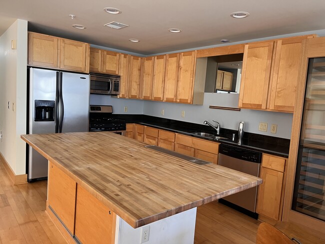 Photo - 333 W Mifflin St Condo Unit 8090