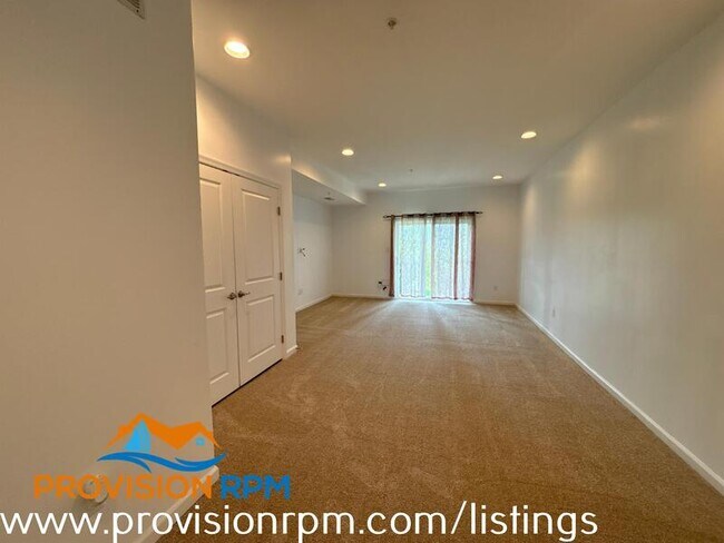 Photo - 465 Willow Bend Dr Townhome