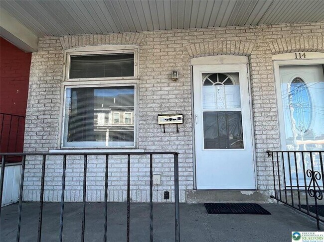 Photo - 116 E Elizabeth Ave