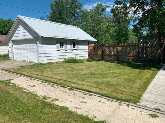 Photo - A Street in Columbus