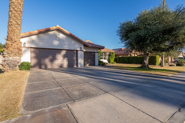 Photo - 40270 Eastwood Ln