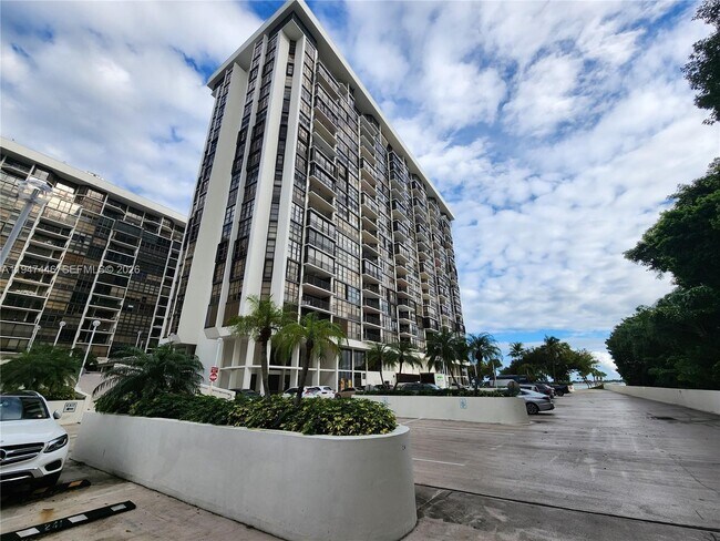 Photo - 1925 Brickell Ave Unit 1411