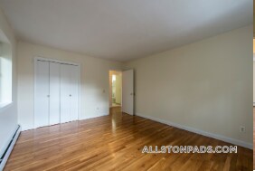 Photo - 75 Gardner St Unit 12