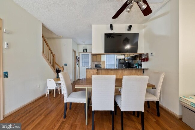 Photo - 7248 Stover Dr