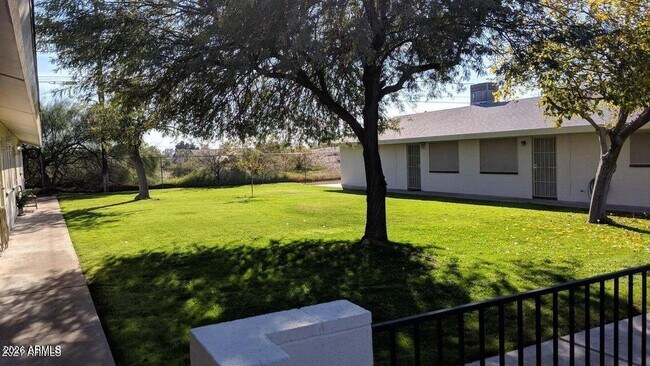 Photo - 1321 E Carol Ave Unit Apt 3