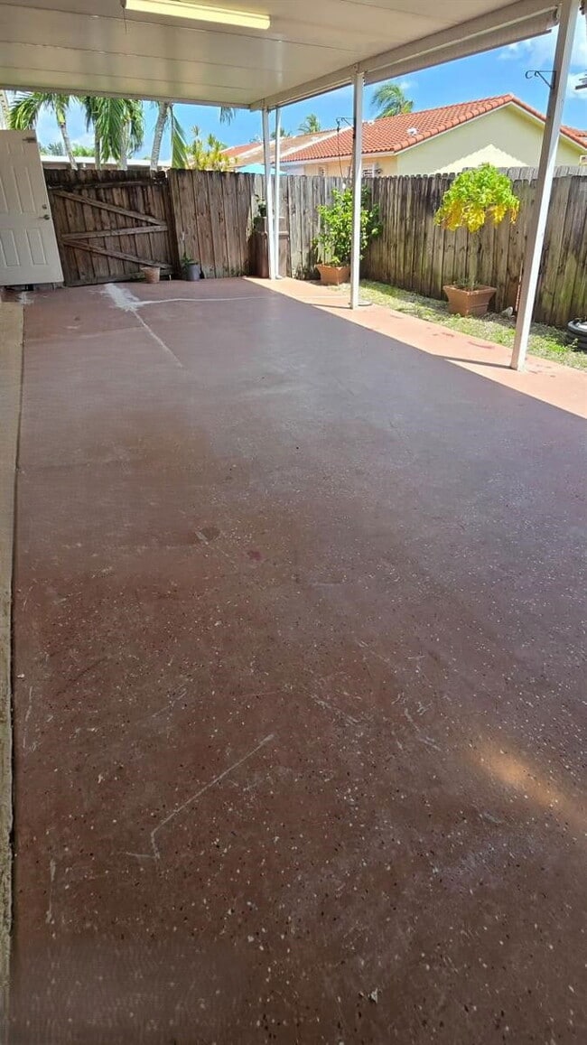 Photo - 7640 NW 182nd Terrace