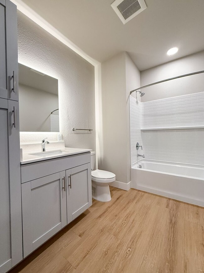 Photo - Junction at Fayetteville